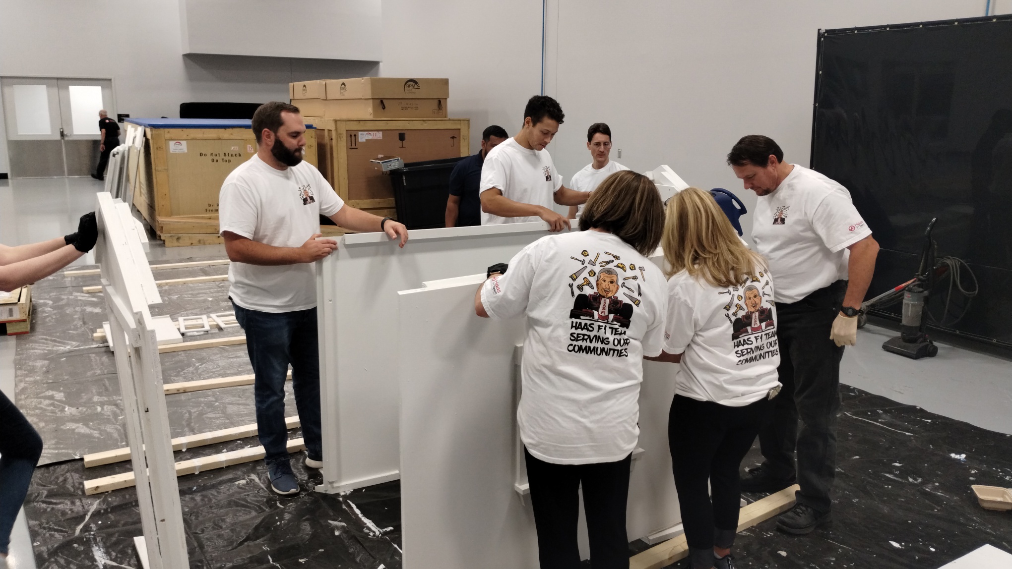 MoneyGram Haas F1 Team lends its support to Habitat for Humanity