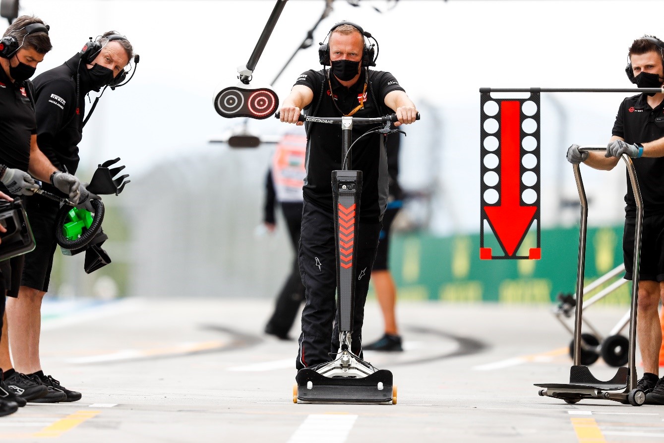 Racing mechanic on road