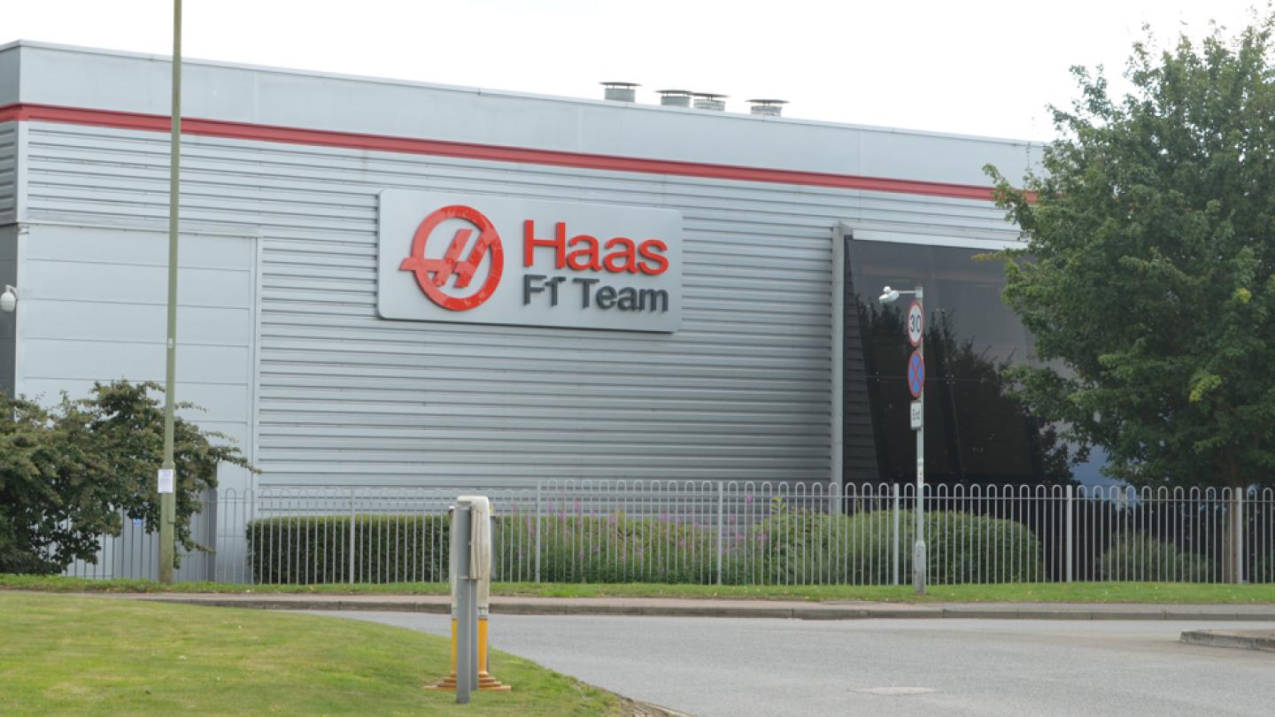 Haas F1 Team On Schedule for 2016 Debut